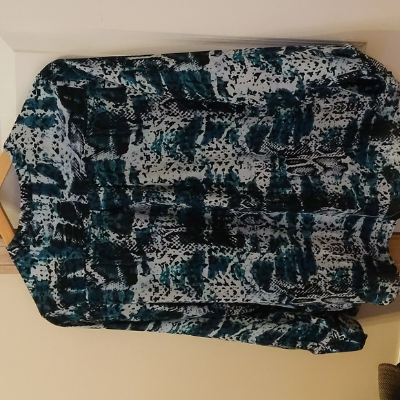 Patterned work blouse - Picture 2 of 2